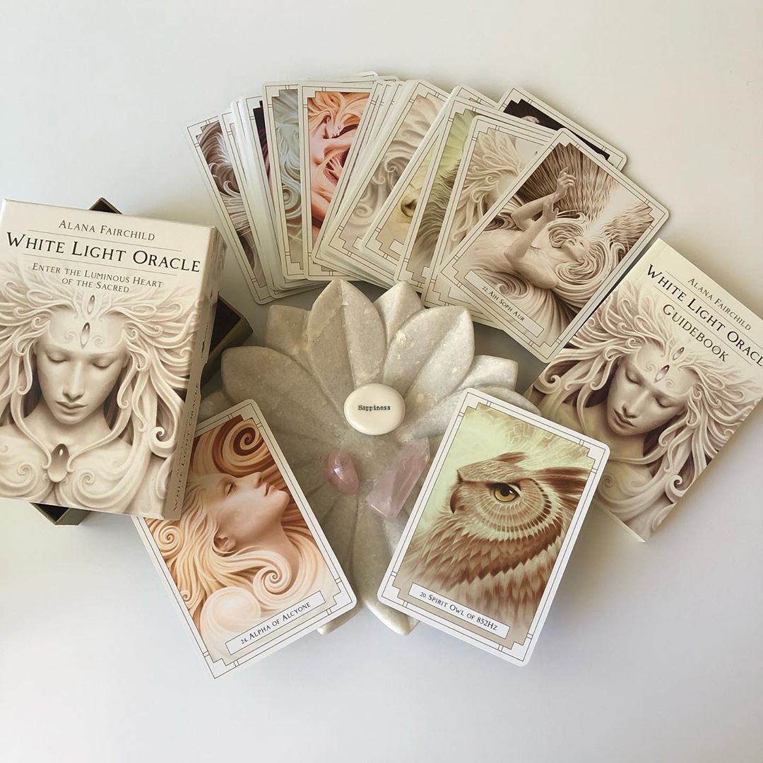 White Rabbit Oracle White Light Oracle - Home Tarot