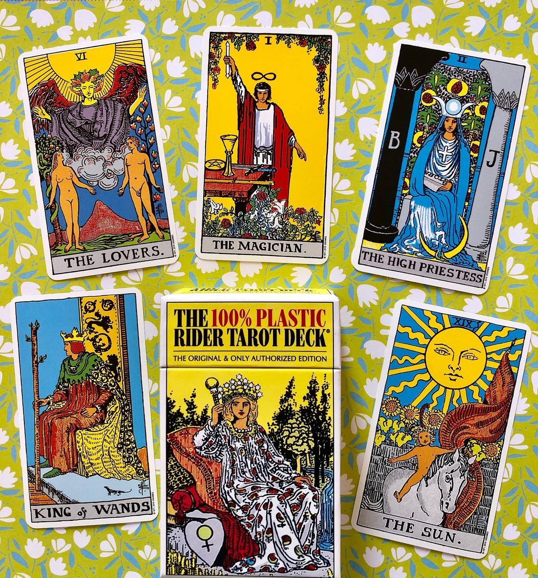 Plastic Rider Waite Tarot - Home Tarot